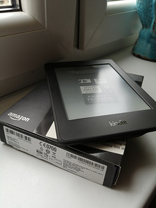Электронная книга Kindle Paperwhite (7-го поколения) (4 фото из 8)