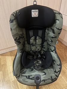 Детское авто кресло (1 фото из 7)