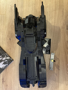 Lego Batmobile 76139 (3 foto / 6)