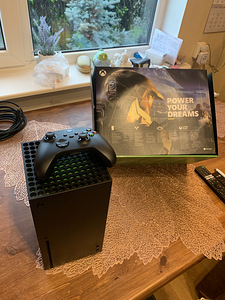 Xbox series x (2 фото из 6)