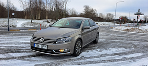 Volkswagen Passat Highline 2.0 155kW (3 foto / 15)