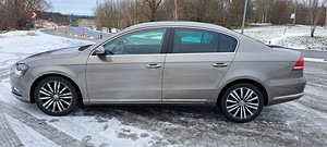 Volkswagen Passat Highline 2.0 155kW (4 foto / 15)