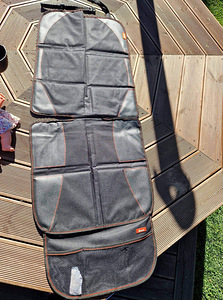 Müüa 2 komplekti MAXI COSI Titan pro turvatooli (2 foto / 5)