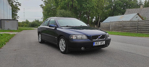 Volvo S60 120kw (1 foto / 9)