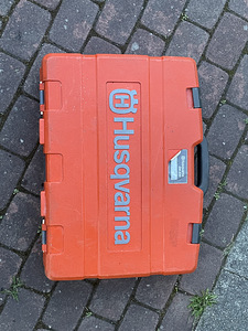 Husqvarna DM 230