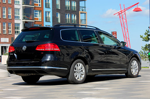 Выгодная долгосрочная аренда VW Passat (2 фото из 3)