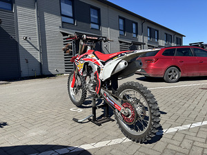 2016 Honda CRF250R - dual pipe, 3 mapiga (5 foto / 7)