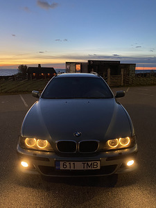 BMW 530D M-PAKETT (2 foto / 9)