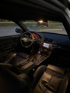 BMW 530D M-PAKETT (8 foto / 9)
