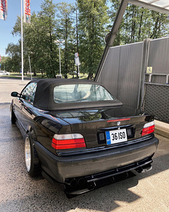 BMW E36 CABRIO M ПАКЕТ (8 фото из 9)