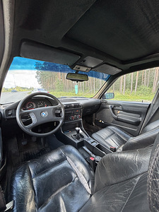 BMW E34 520i 110KW МАНУАЛ (7 фото из 7)