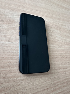 iPhone 15 pro (1 foto / 2)