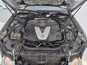 Mercedes e280 2007 4matic (9 foto / 10)