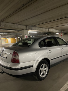 Volkswagen Passat 1.9 TDI (5 foto / 9)