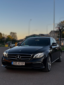Mercedes-Benz E 220d (1 foto / 15)