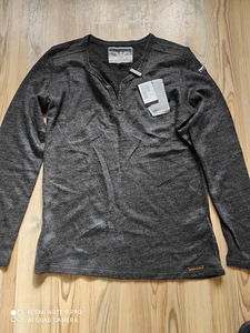 Armani dressipluus (1 foto / 5)