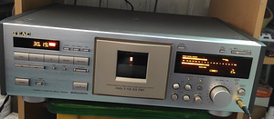 Tekk Teac V-8000S korras uus Jaapanist (10 foto / 10)