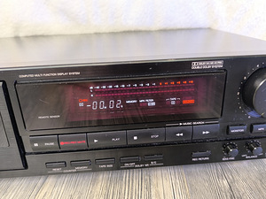 Denon DRM-710 cassette deck recorder 3 head, 3 motor. (8 foto / 9)
