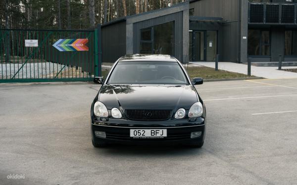 Lexus GS 300 1998 года (фото #3)