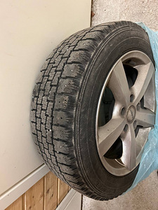 Диски Dezent,Зимние шины R16 205/55 (Honda Civic 2008 Sedan) (3 фото из 8)