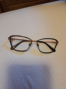Ted Baker prilliraamid (8 foto / 9)