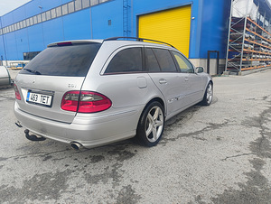 Mercedes Benz e280 (6 foto / 11)