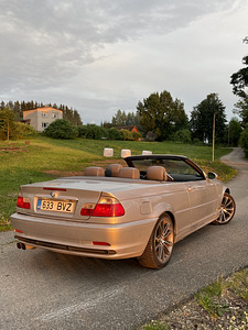 M/V BMW 320Ci Cabrio (5 foto / 9)