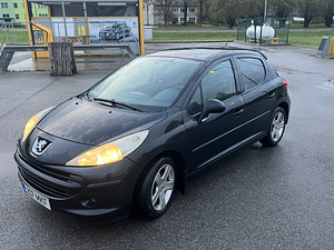 Peugeot 207 (4 фото из 6)