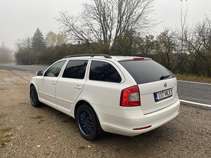 Skoda Octavia 2009 1.4Tsi 90Kw (4 foto / 9)