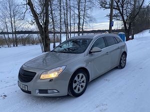 OPEL INSIGNIA 2012 1.4 103kw бензин, механика (2 фото из 10)