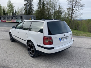 Müüa Vw passat 1.9tdi 96kw 6k manuaal Reg makstud (4 foto / 9)