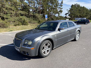 Chrysler 300C РЕГ оплачено (2 фото из 6)