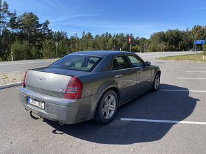 Chrysler 300C РЕГ оплачено (4 фото из 6)