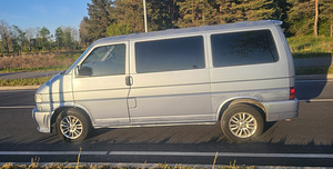 VOLKSWAGEN CARAVELLE (3 foto / 8)