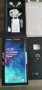 Samsung galaxy s10 +,12Android,512Gb,ceramic,Uus seisukord (1 foto / 8)