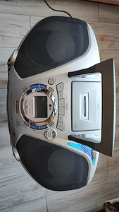 LG. Magnetofon, CD MP3, RAADIO. Pult.. (3 foto / 5)