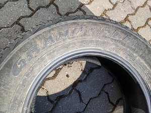 265/65R17 Dunlop AT20 GrandTrek 2tk (4 foto / 4)