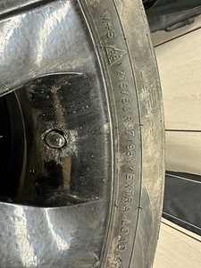 R17 BMW (2 foto / 3)