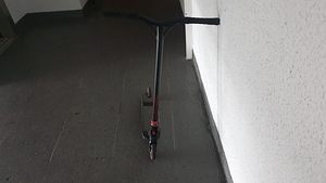 Trikitõukeratas Blunt Prodigy S5 (3 foto / 3)