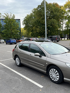 Peugeot 407 SW Opensky 2008 (2 фото из 10)