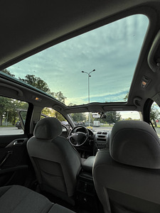 Peugeot 407 SW Opensky 2008 (6 foto / 7)