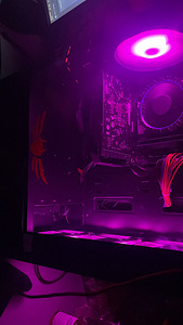 Müüa heas korras gaming setup (4 foto / 10)