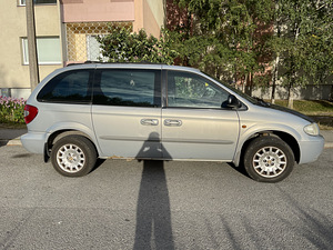 Chrysler voyager (6 фото из 11)