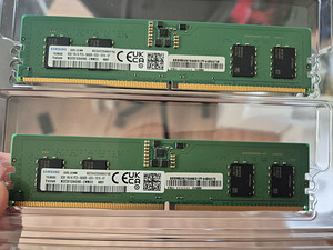 Ddr5 ram 16gb(2x8) (1 foto / 3)