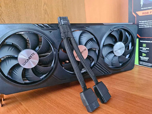 Rtx 4070 super (2 foto / 2)