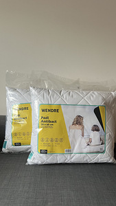 Padi, pillow, padi (1 foto / 3)