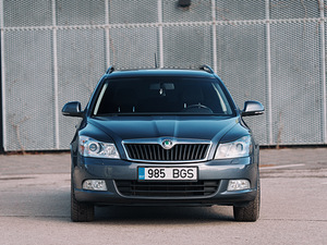 Škoda Octavia, 77kw, 1.2L (4 фото из 15)
