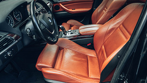 BMW X5 XDrive 35D (10 foto / 15)