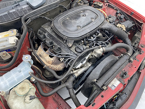 Mercedes-Benz 190E (11 foto / 12)