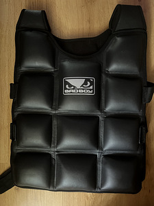 BadBoy 12 kg raskusvest (1 foto / 1)